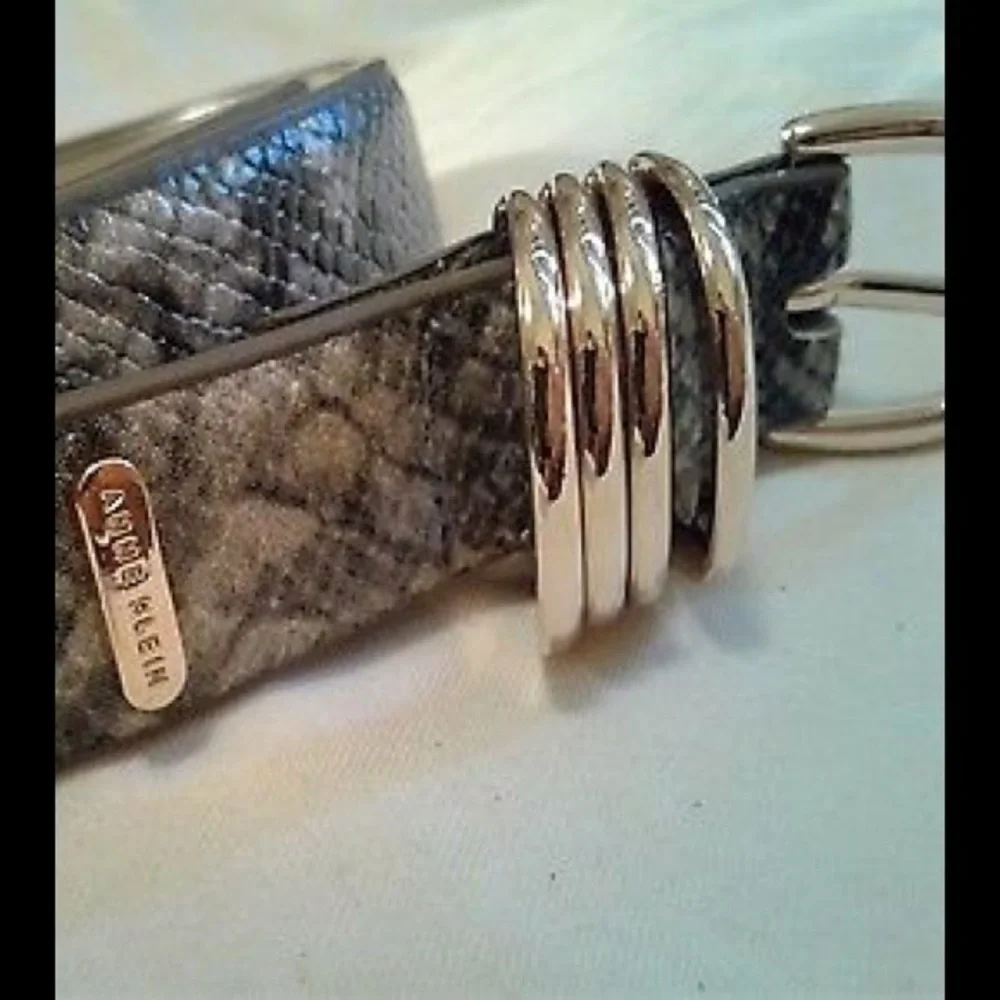 Anne Klein Leather Scales Belt-Size M